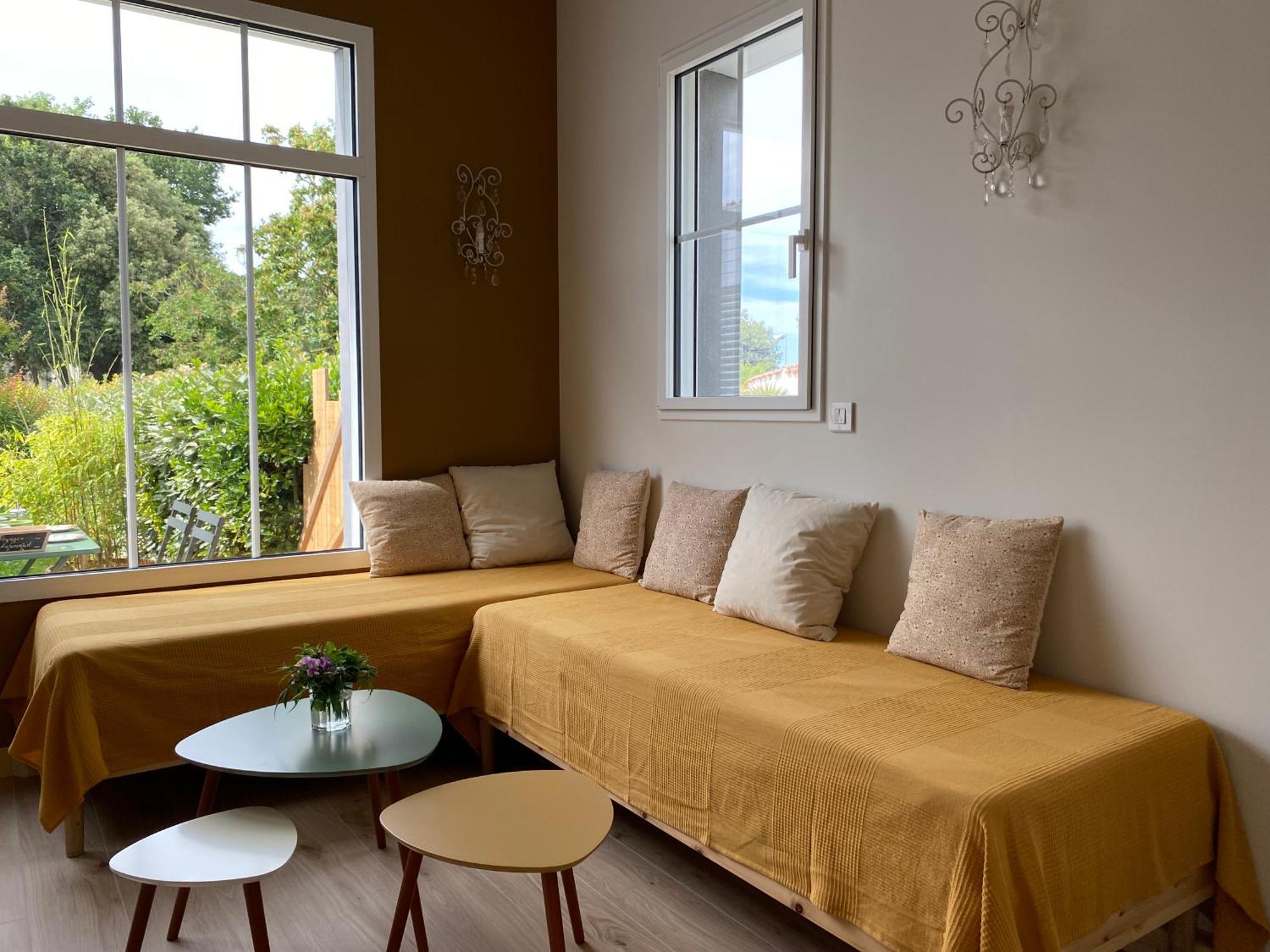Maison M, Privee Acces Jardin Piscine Et Jacuzzi Pres De