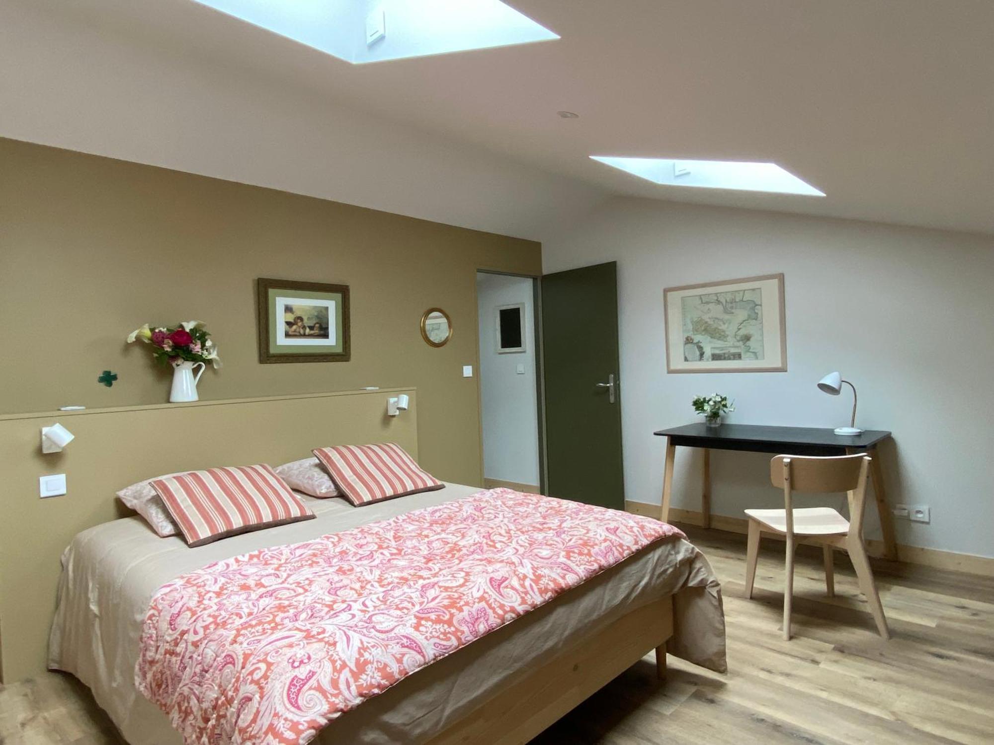 Maison M, Privee Acces Jardin Piscine Et Jacuzzi Pres De * La Rochelle (Charente-Maritime)